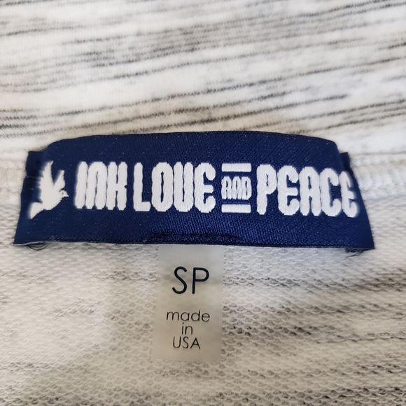 Zip Neck Sweater - Picture 8 of 10